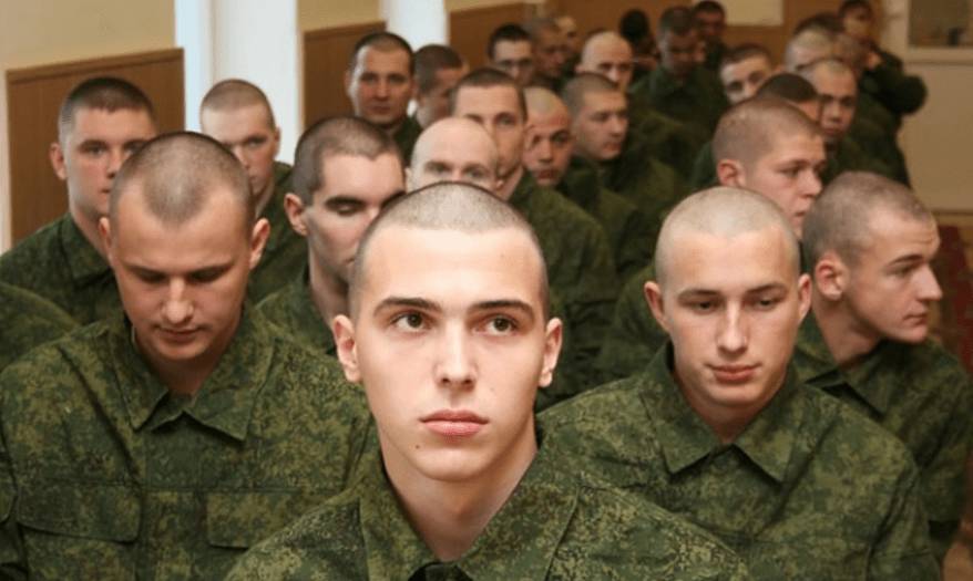 Как в армии меняется внешность парней и почему